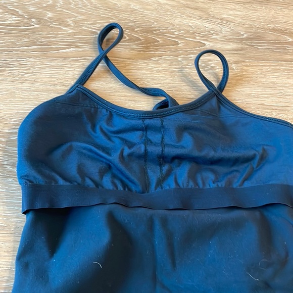 Lululemon Power Y Tank - Picture 8 of 8